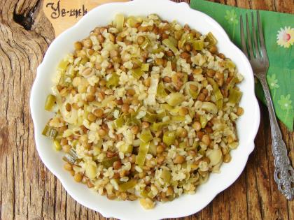 Mercimekli Pırasa Yemeği