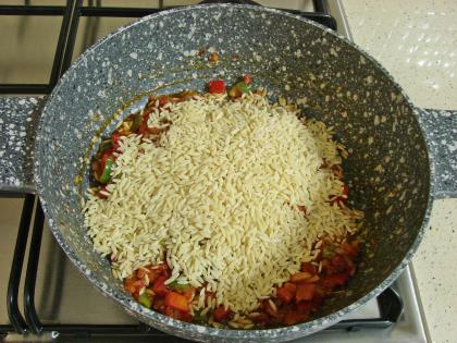 Patlıcanlı Şehriye Pilavı