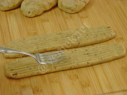 Kesme Nevzine Tatlısı