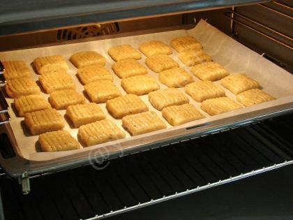 Kesme Nevzine Tatlısı