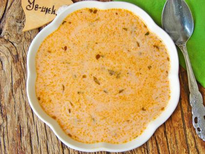 Salçalı Yoğurt Çorbası