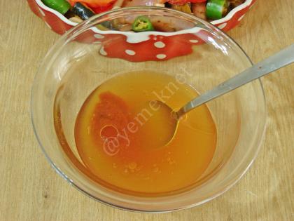 Tavuklu Tepsi Kebabı