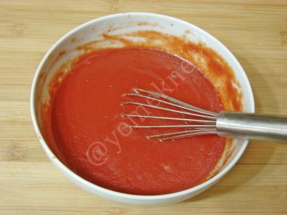 Fırında Salçalı Tavuk