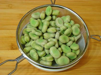 İç Bakla Salatası