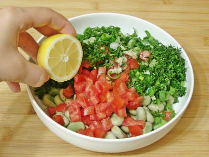 İç Bakla Salatası