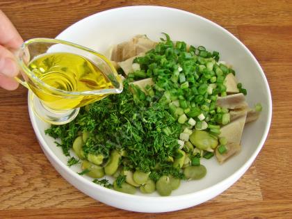 İç Baklalı Enginar Salatası