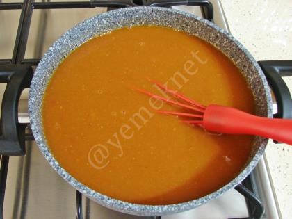 Kuru Domates Çorbası