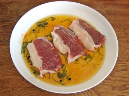 Mangal İçin Et Marinesi