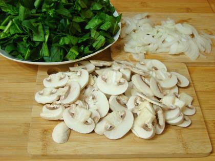 Mantarlı Ispanaklı Yumurta