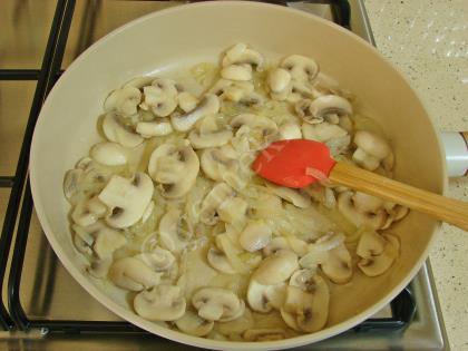 Mantarlı Ispanaklı Yumurta