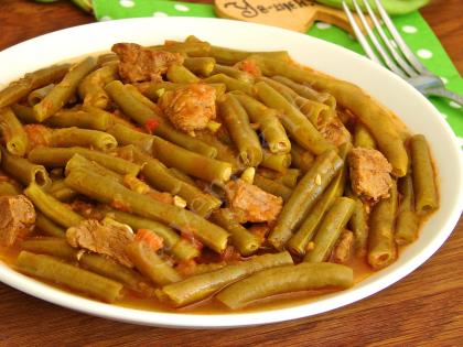 Etli Taze Börülce Yemeği