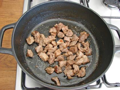 Etli Taze Börülce Yemeği