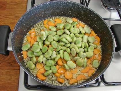 İç Baklalı Enginar Yemeği