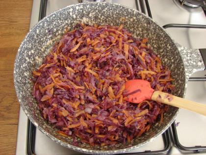 Mor Lahanalı Semizotu Salatası