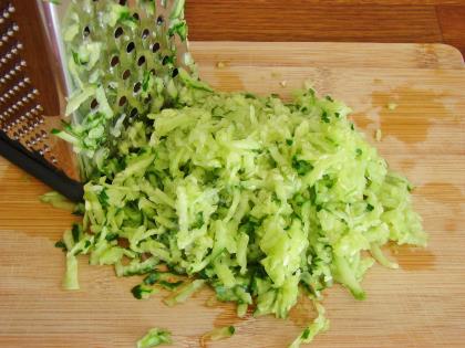 Tzatziki (Yunan Cacığı)