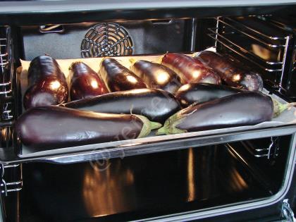 Közlenmiş Patlıcan Konservesi