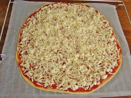 Mayasız Hamurdan Pizza