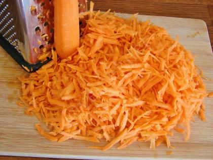 Yoğurtlu Havuç Salatası