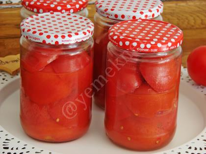 Çiğden Domates Konservesi