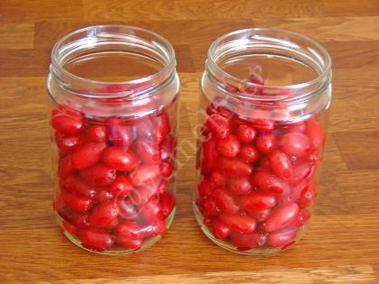 Kızılcık Konservesi