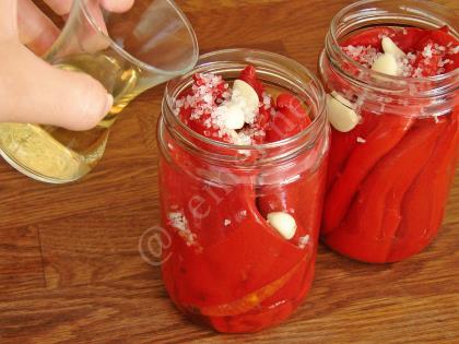 Közlenmiş Biber Konservesi