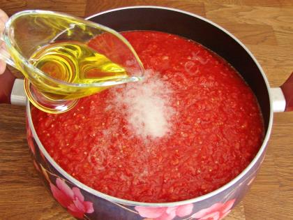 Közlenmiş Biberli Domates Konservesi