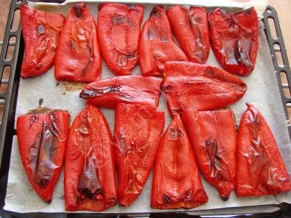 Közlenmiş Biberli Domates Konservesi