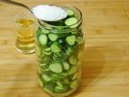 Dilimli Salatalık Turşusu