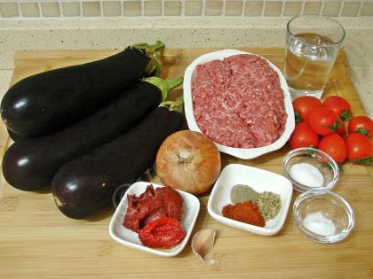 Köfteli Patlıcan Oturtma