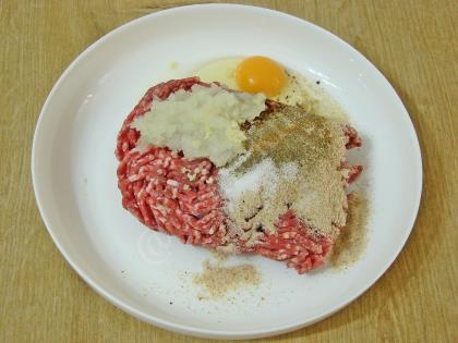 Fırında Köfteli Bezelye Yemeği