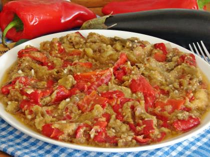 Közlenmiş Patlıcan Yemeği