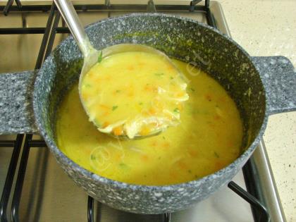 Mısır Unlu Tavuk Çorbası