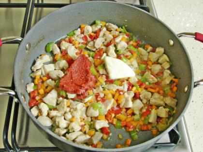 Sebzeli Tavuklu Bulgur Pilavı