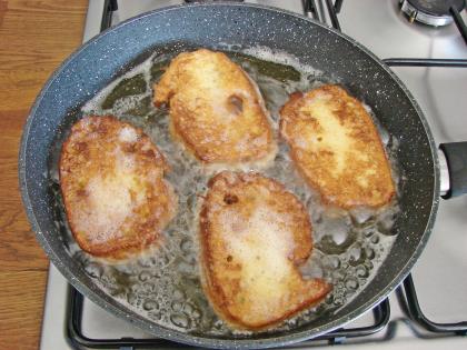 Sütlü Yumurtalı Ekmek Kızartması