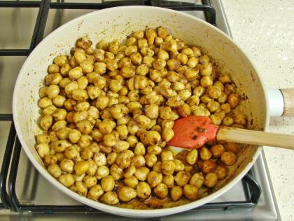 Tavada Nohut Kızartması