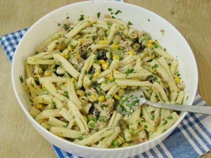 Makarnalı Ton Balığı Salatası