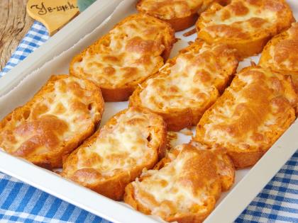 Salçalı Yumurtalı Ekmek