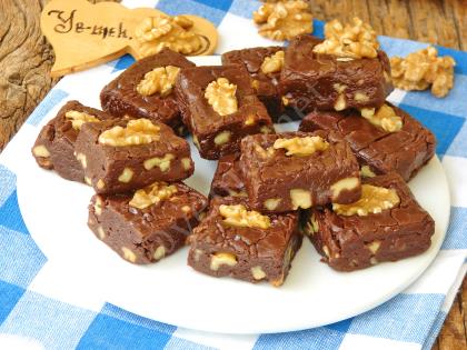 Cevizli Yaz Helvası