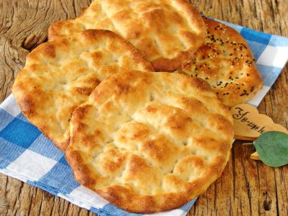 Hazır Ekmek Hamurundan Tırnak Pide