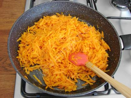 Cevizli Havuç Salatası