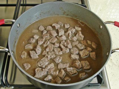 Etli Sultani Bezelye Yemeği