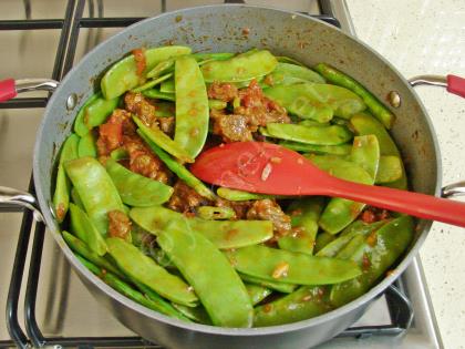 Etli Sultani Bezelye Yemeği