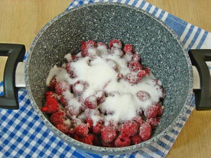 Frambuazlı Muhallebi