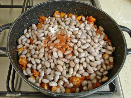 Tavuklu Barbunya Yemeği