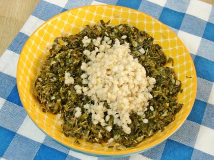 Yoğurtlu Asma Yaprağı Salatası