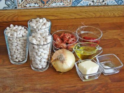 Sucuklu Süt Fasulyesi