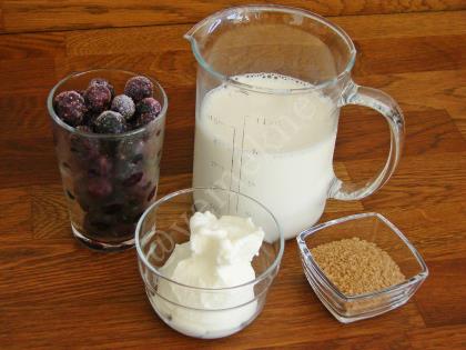 Yaban Mersinli Milkshake