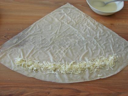 Peynirli Simit Böreği