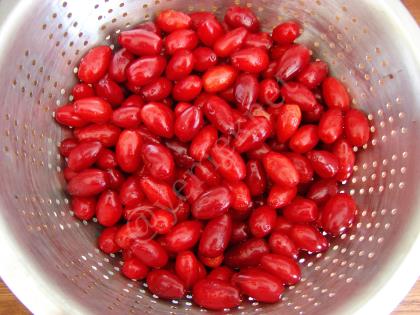 Buzlukta Kızılcık Saklama Yöntemi