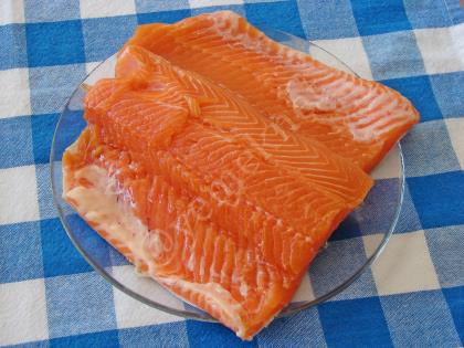 Tavada Mısır Unlu Somon Balığı